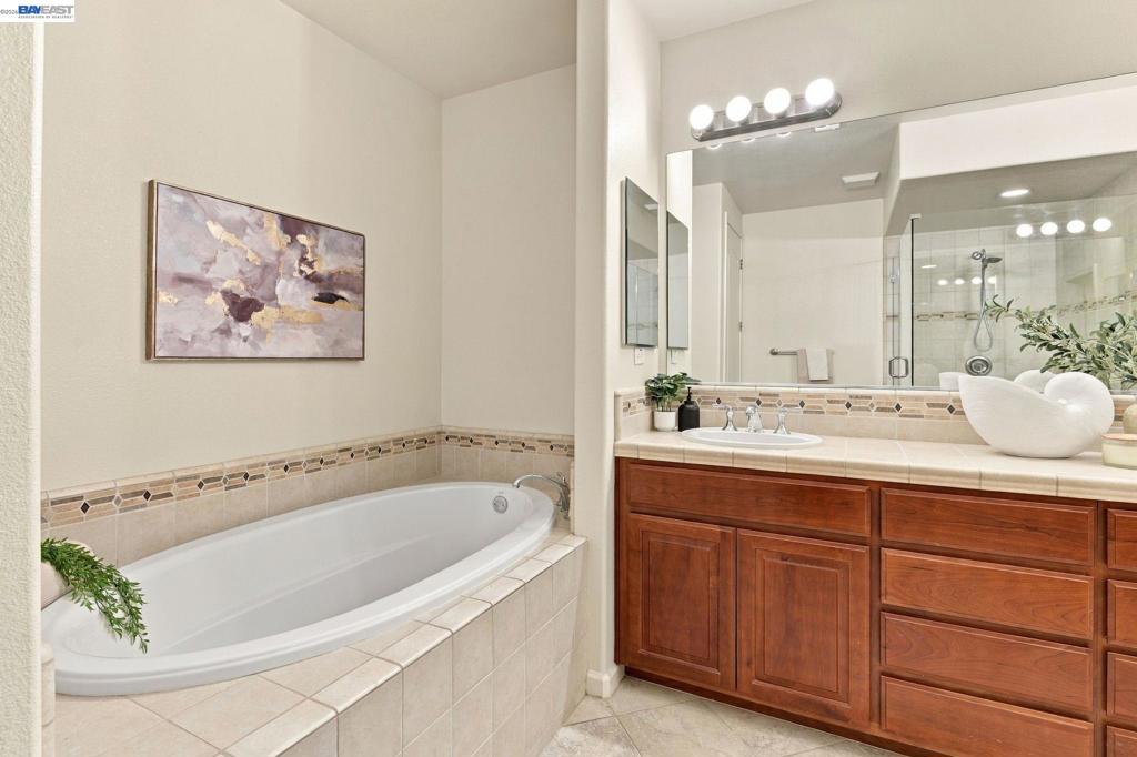 3538 Capoterra Way Property Photo 30