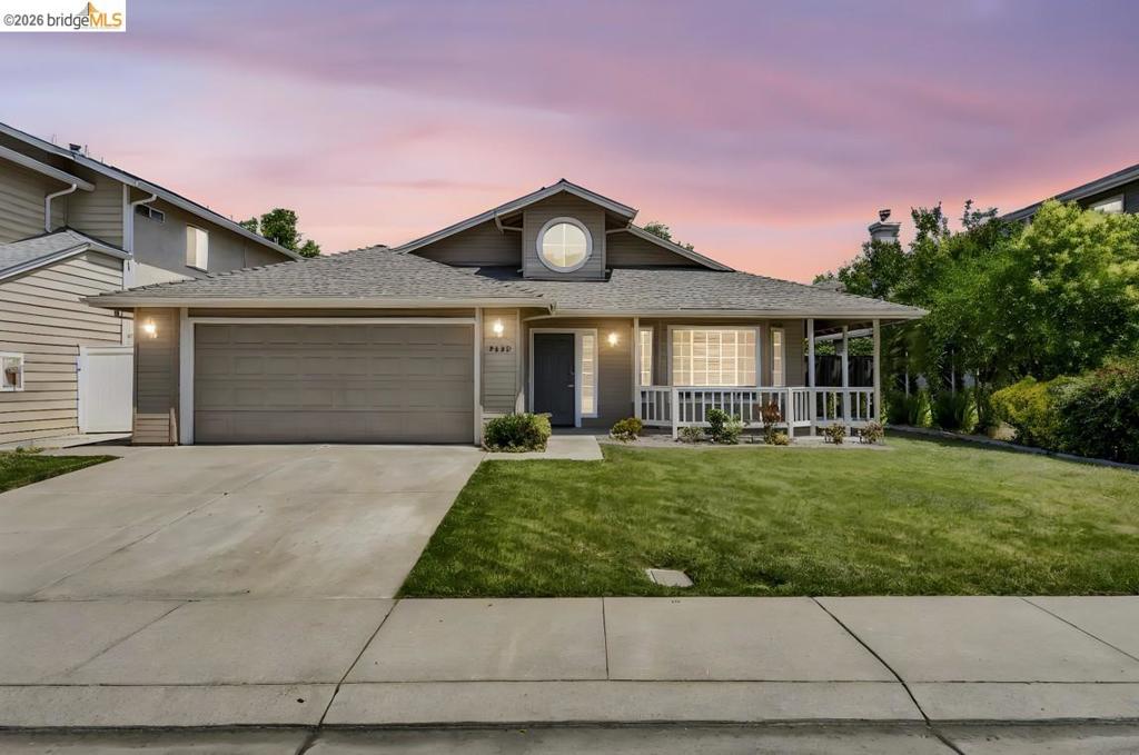 9438 Tuscany Circle Property Photo 1
