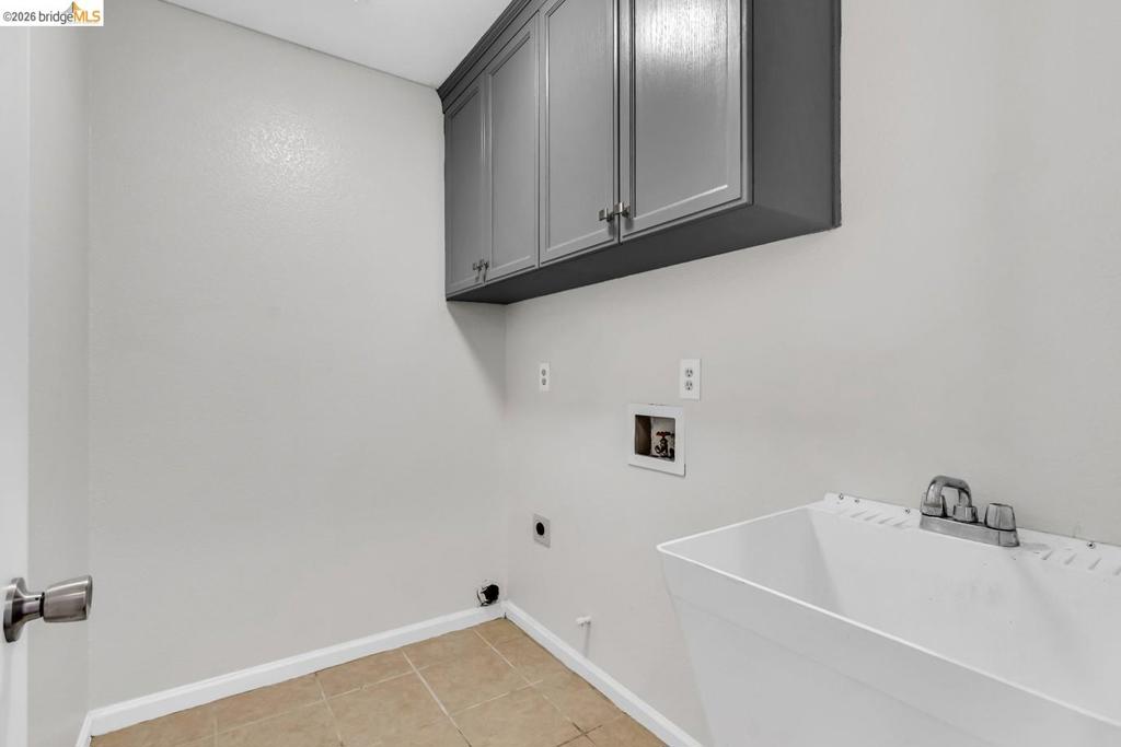 9438 Tuscany Circle Property Photo 17