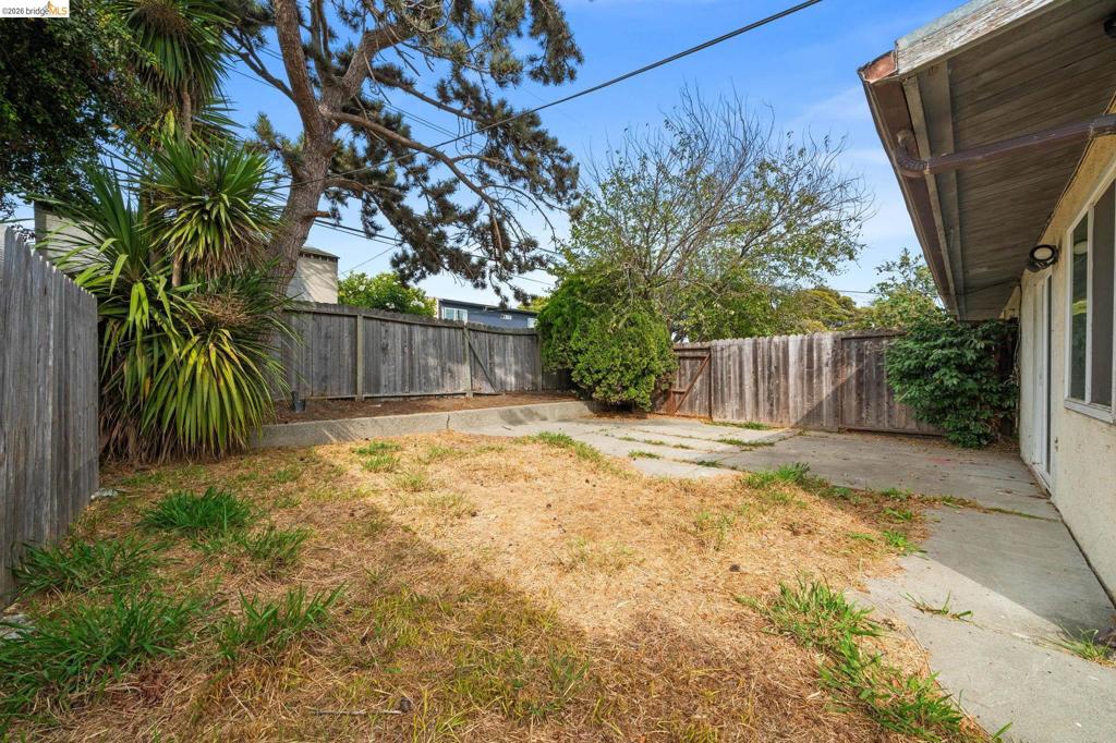 4501 Taft Ave Property Photo 29
