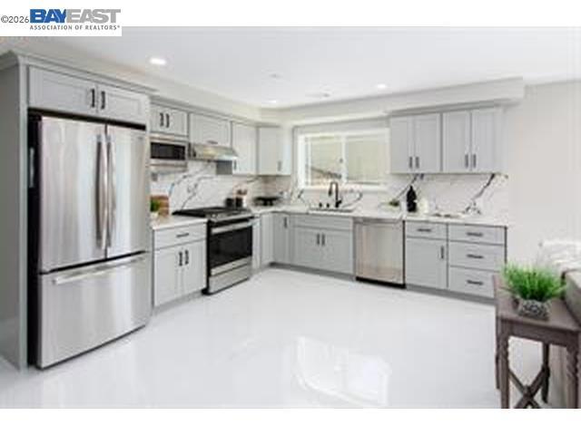 2060 Miramonte Ave Property Photo 4