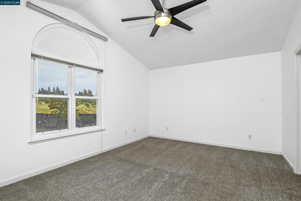 196 Bittercreek Dr Property Photo 16