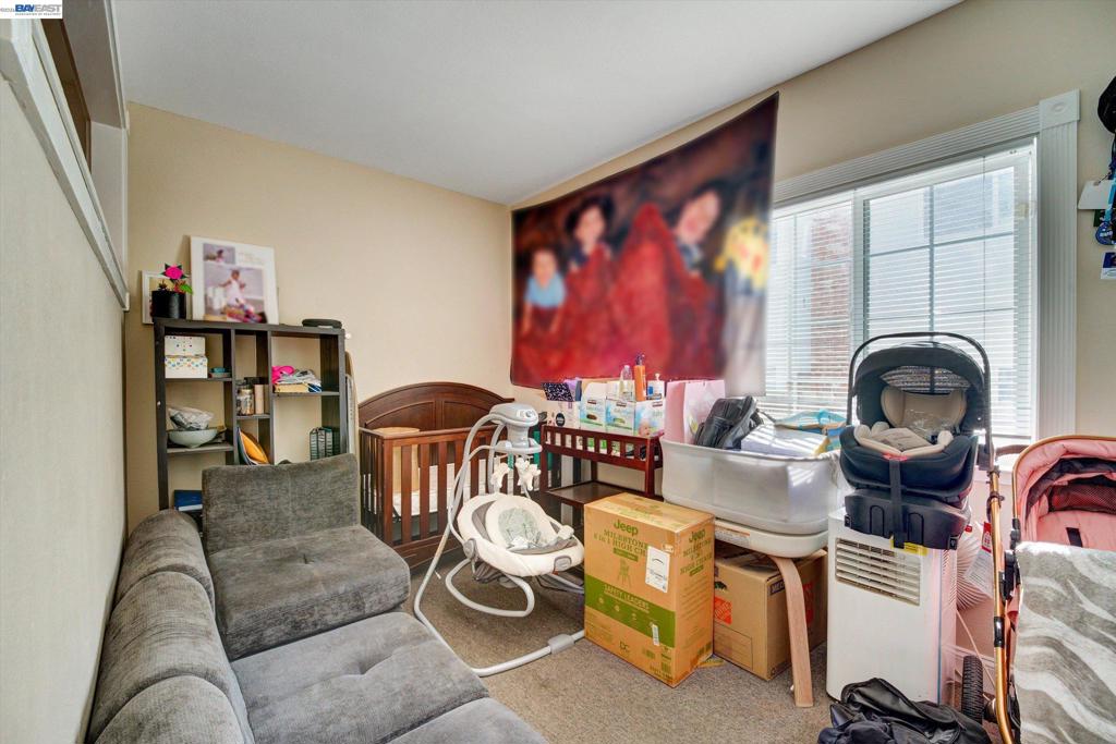 123 Euclid Property Photo 33