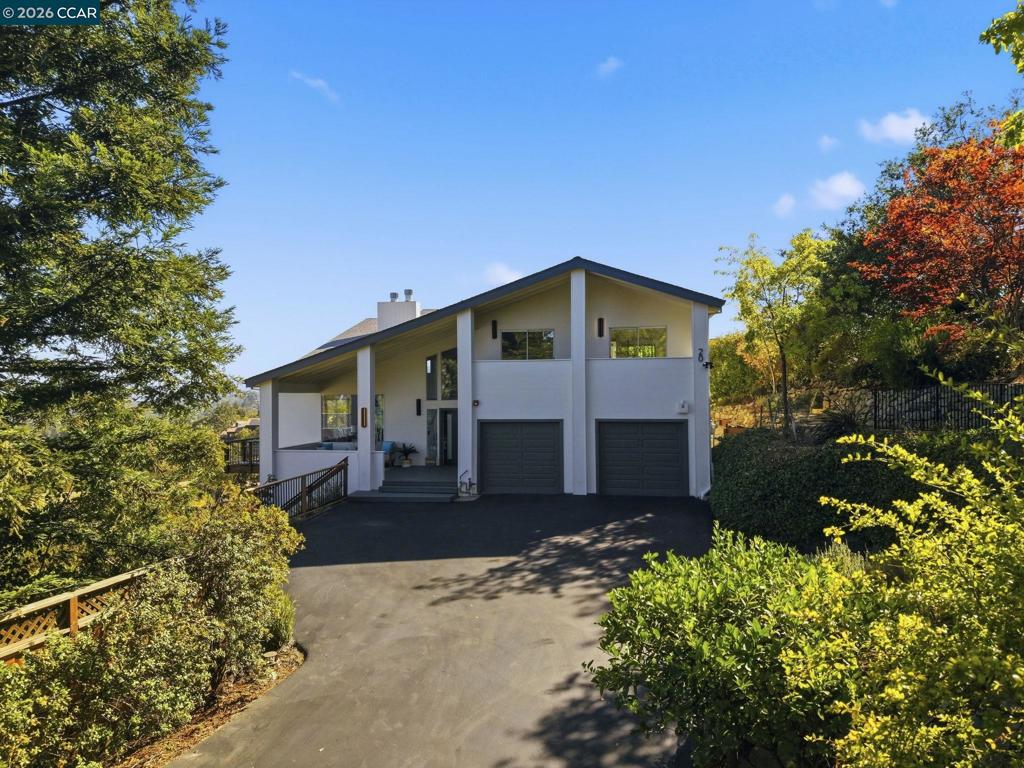 20 Surmont Ct Property Photo 1