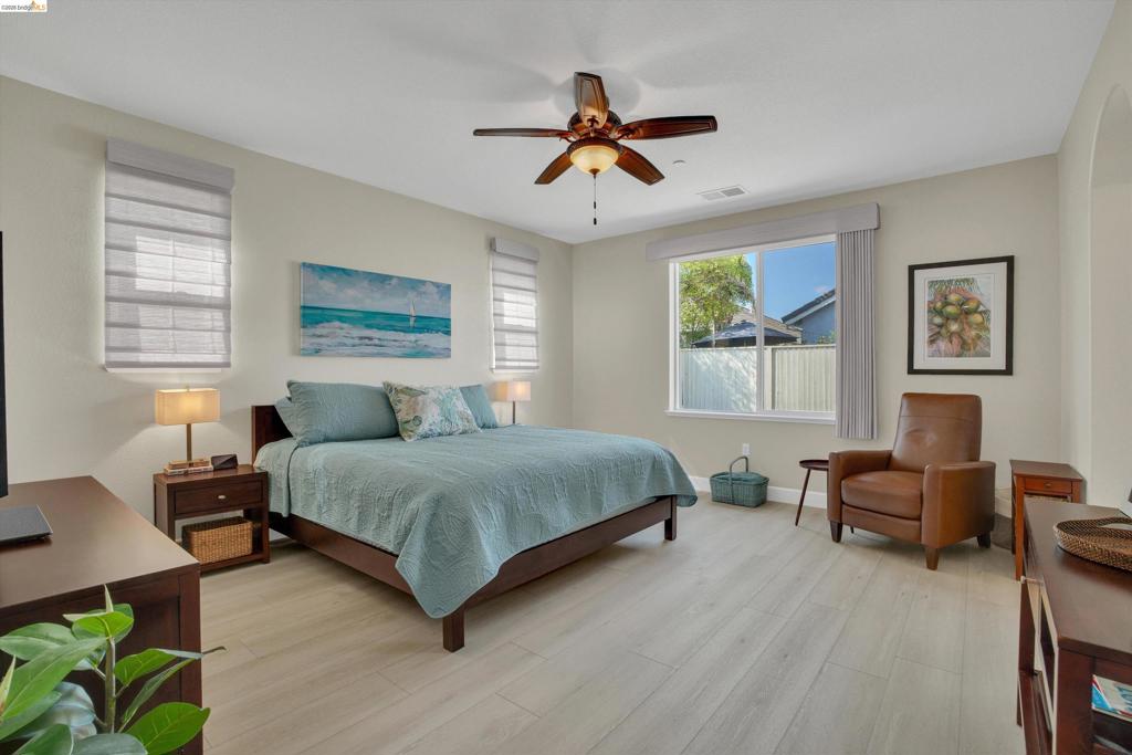 9833 Key West Way Property Photo 20