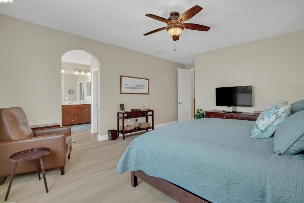 9833 Key West Way Property Photo 21