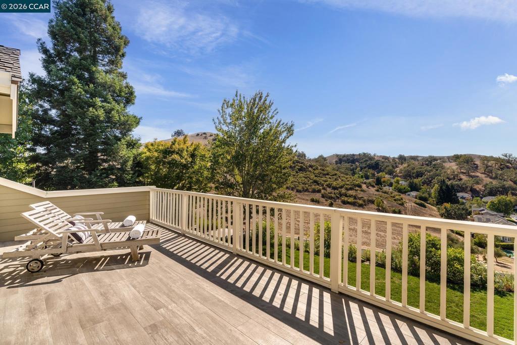 11 Hunters Ter Property Photo 30