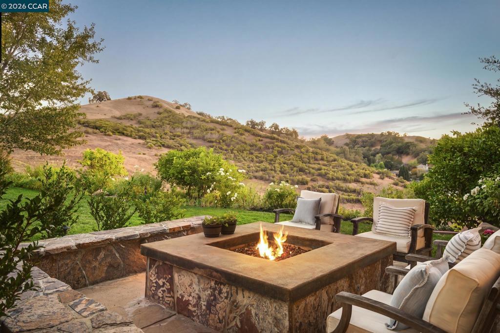 11 Hunters Ter Property Photo 39