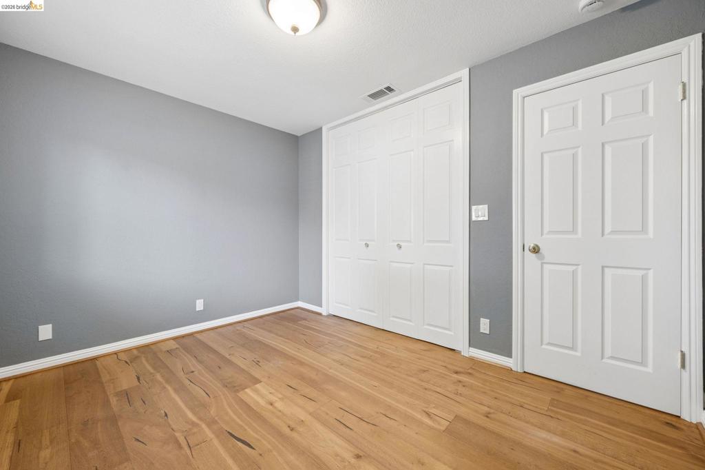 1055 Fox Meadow Way Property Photo 11