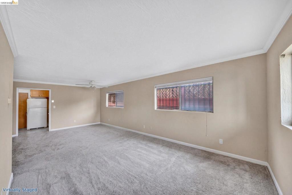 5445 Crittenden St Property Photo 6