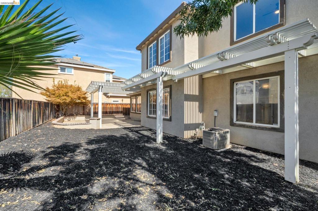 1060 Berkshire Ct Property Photo 47