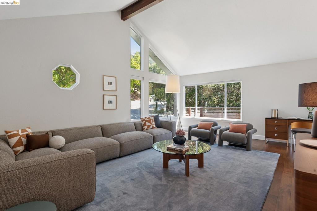 6279 Leona St Property Photo 12