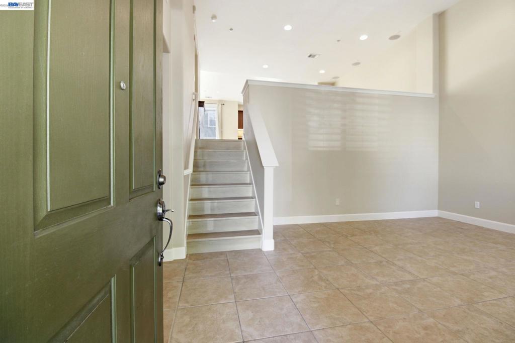 6053 Dalton Way Property Photo 4