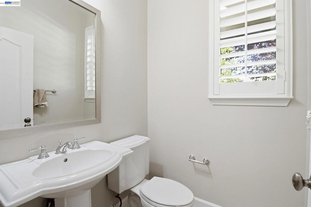 6053 Dalton Way Property Photo 24