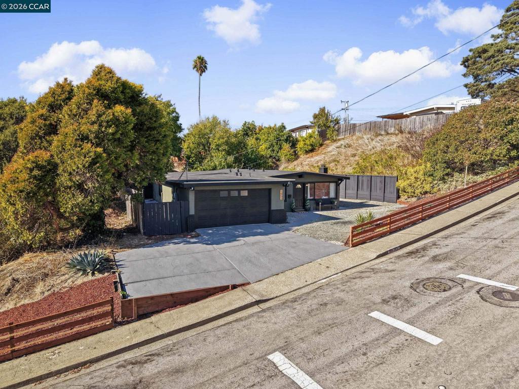 1651 Stanton Ave Property Photo 86