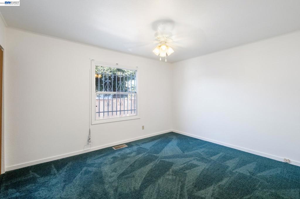 527 Capistrano Property Photo 27