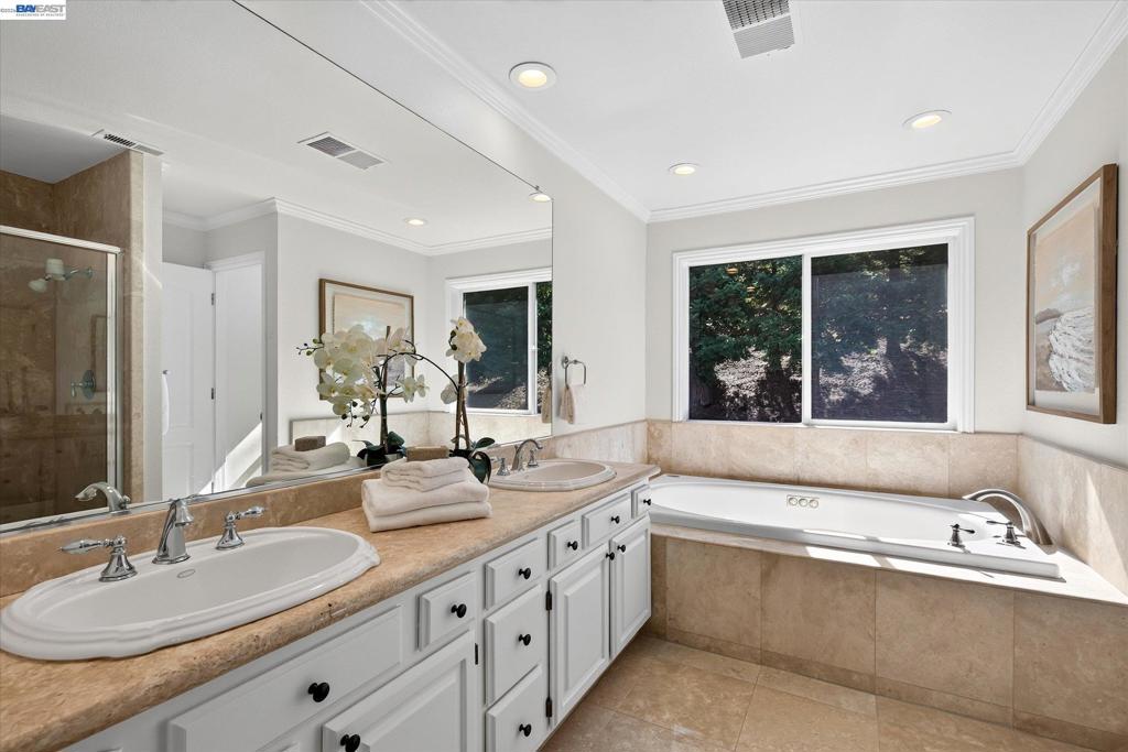 31 Hidden Hills Pl Property Photo 34