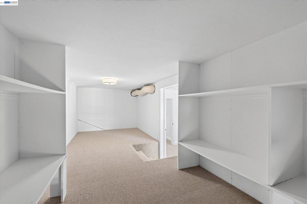 31 Hidden Hills Pl Property Photo 61