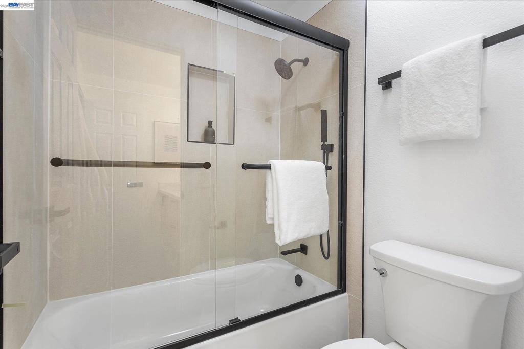 5144 Carriage Way Property Photo 31