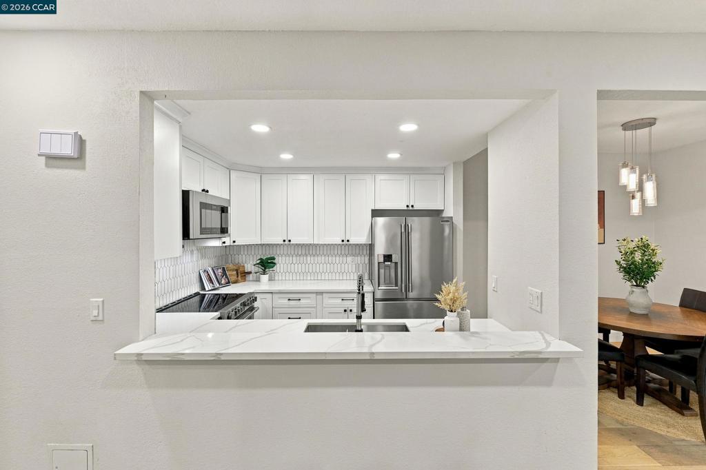 104 Norris Canyon Place A Property Photo 8