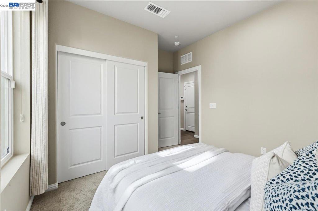 4398 Healdsburg Way Property Photo 13
