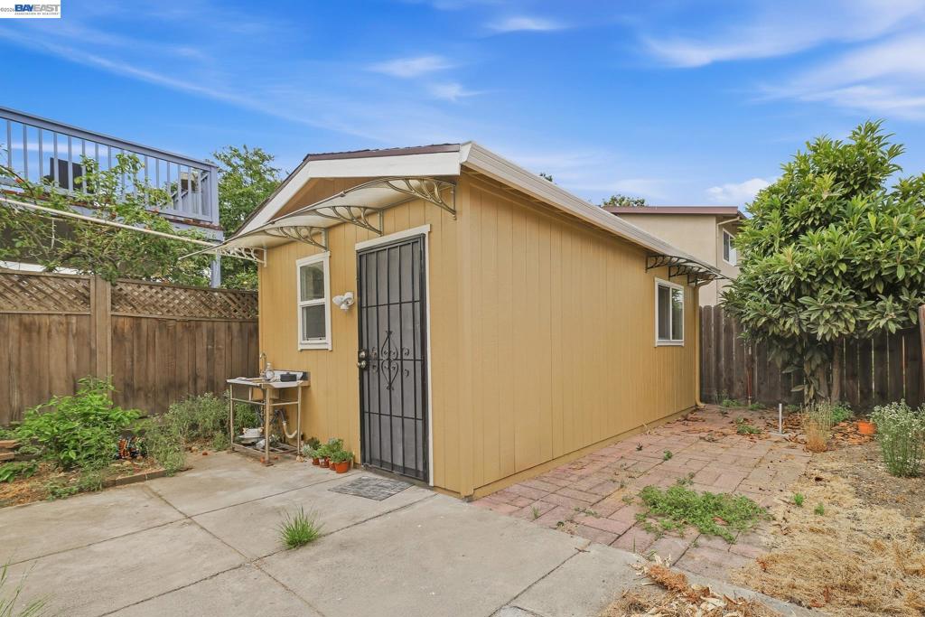 1321 145th Ave Property Photo 57