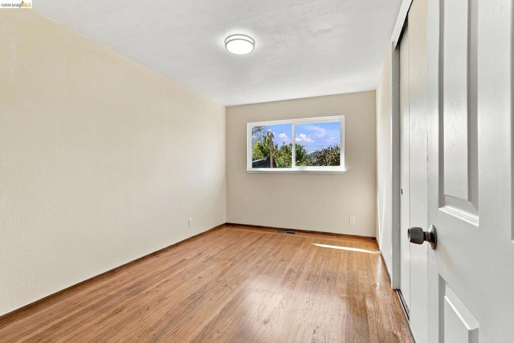 659 Lassen St Property Photo 22