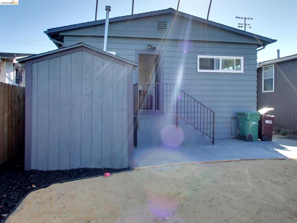 2701 Chestnut St Property Photo 31