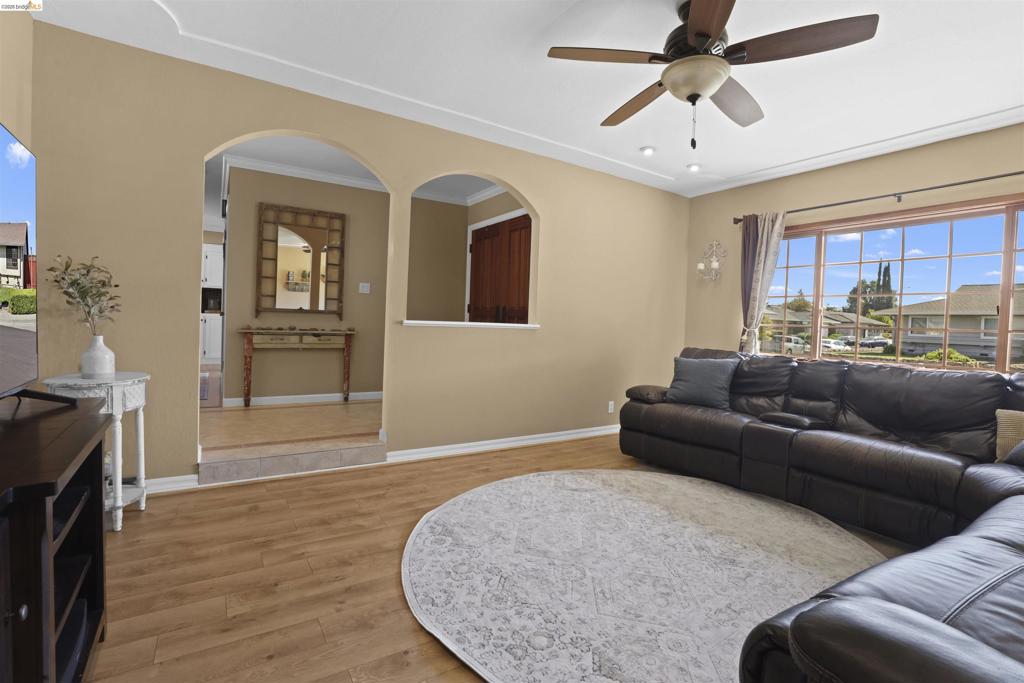 3909 Boatwright Dr Property Photo 28