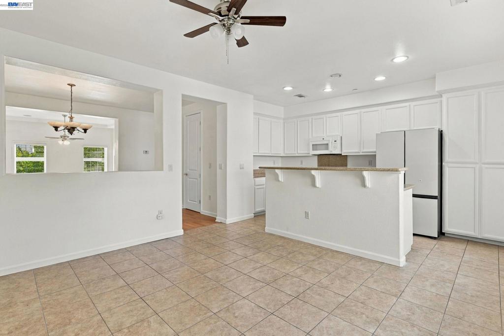 4542 Chancery Ln Property Photo 10