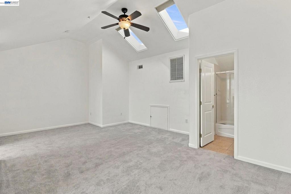 4542 Chancery Ln Property Photo 16