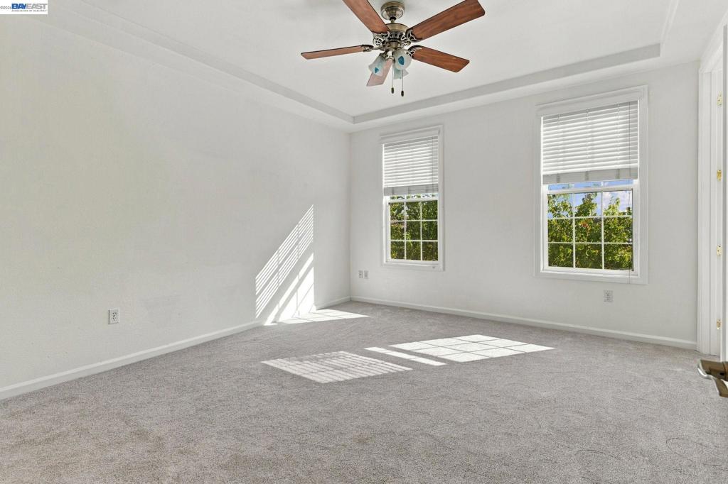 4542 Chancery Ln Property Photo 17
