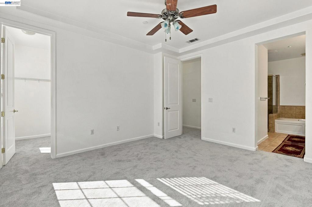 4542 Chancery Ln Property Photo 18