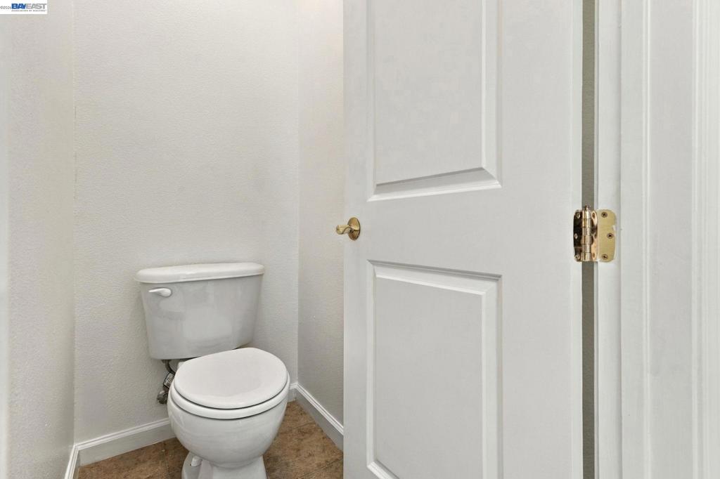 4542 Chancery Ln Property Photo 27