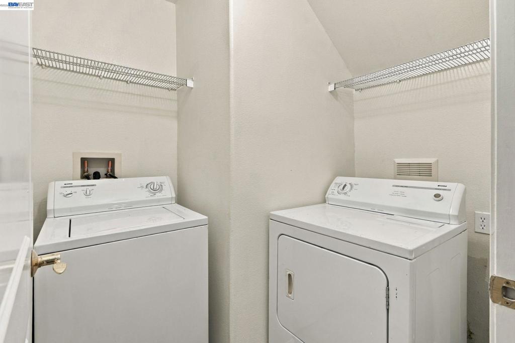 4542 Chancery Ln Property Photo 30