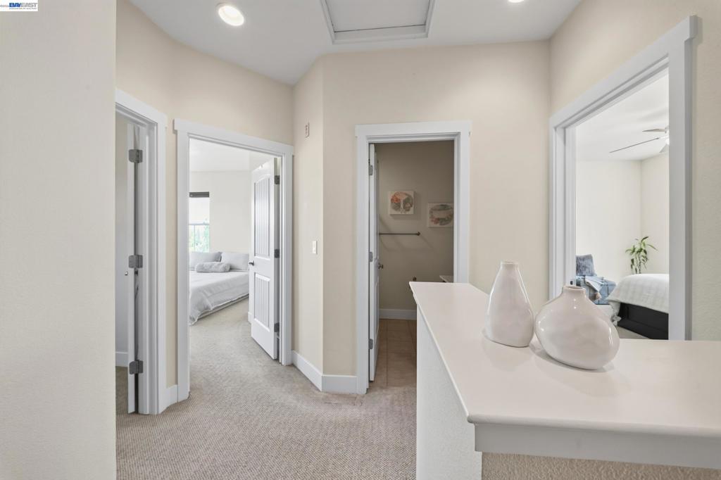 908 Arietta Dr Property Photo 28