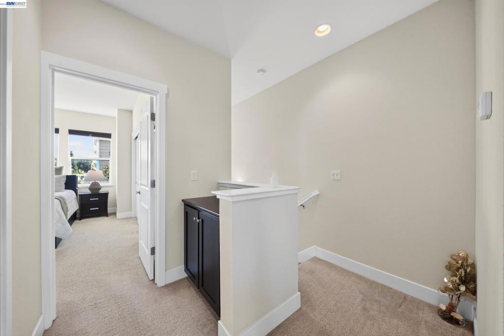 908 Arietta Dr Property Photo 35