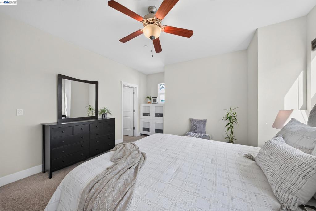 908 Arietta Dr Property Photo 41