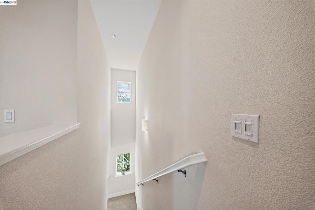 908 Arietta Dr Property Photo 48