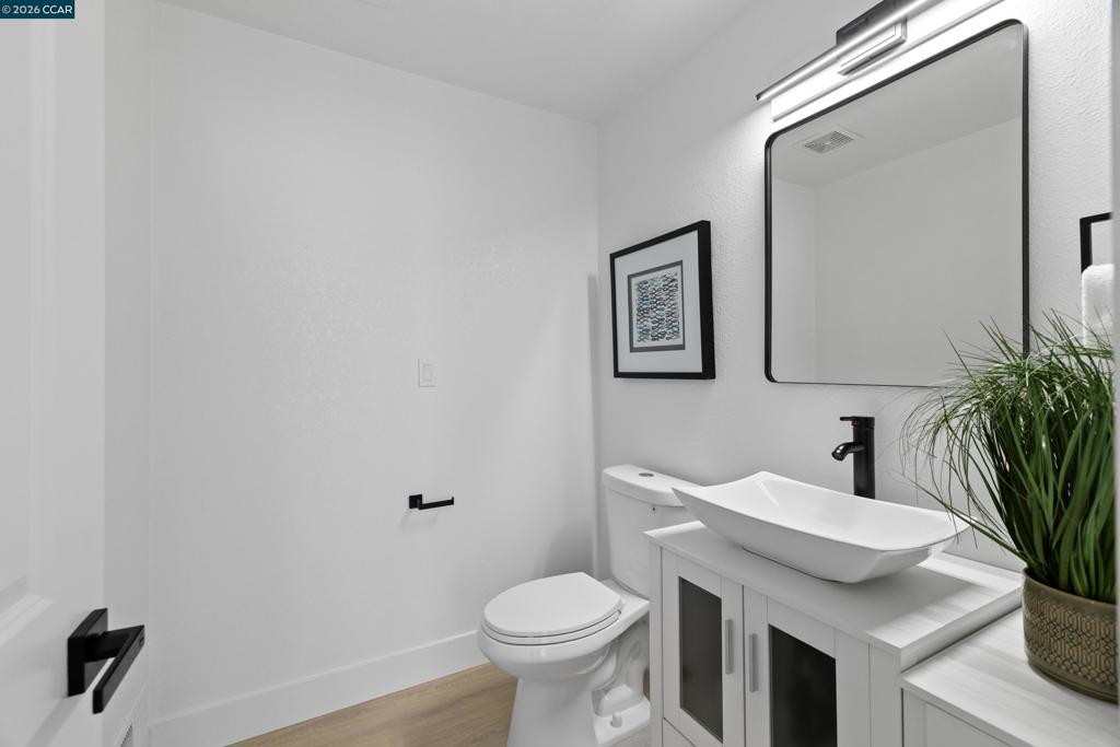 4741 Discovery Pt Property Photo 20