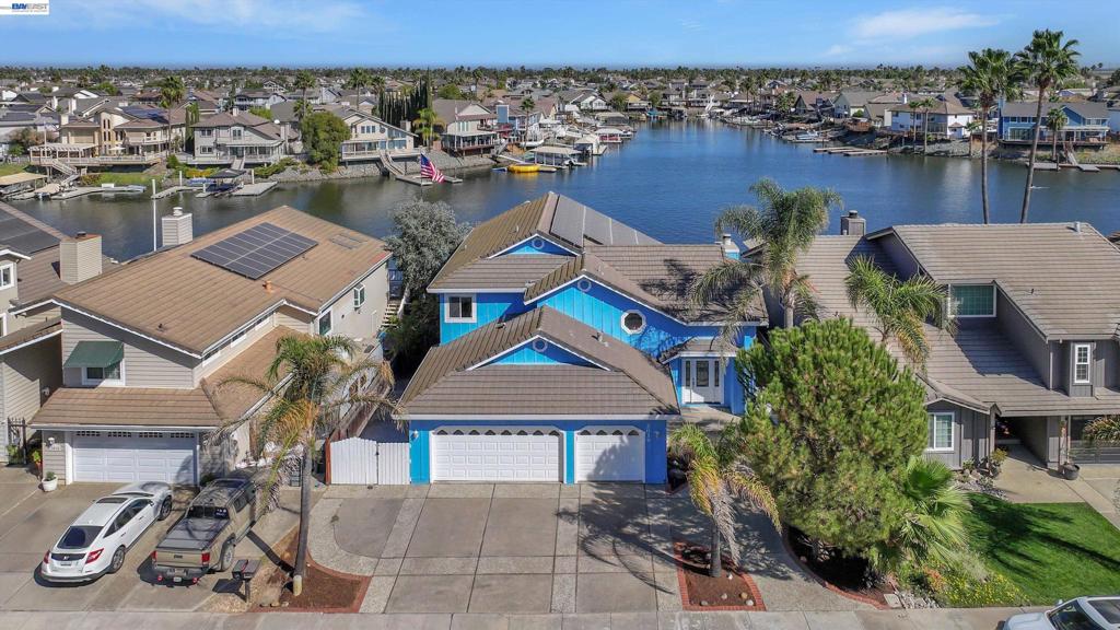 2019 Windward Pt Property Photo 1