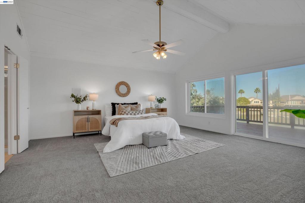 2019 Windward Pt Property Photo 9