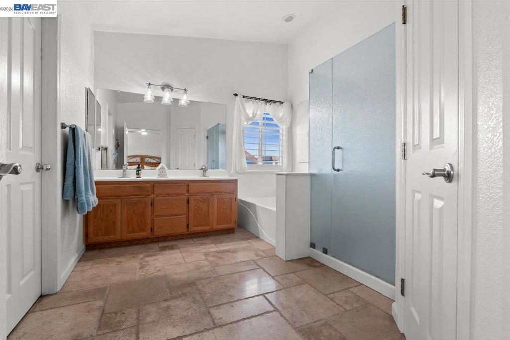 5251 Feather Way Property Photo 41