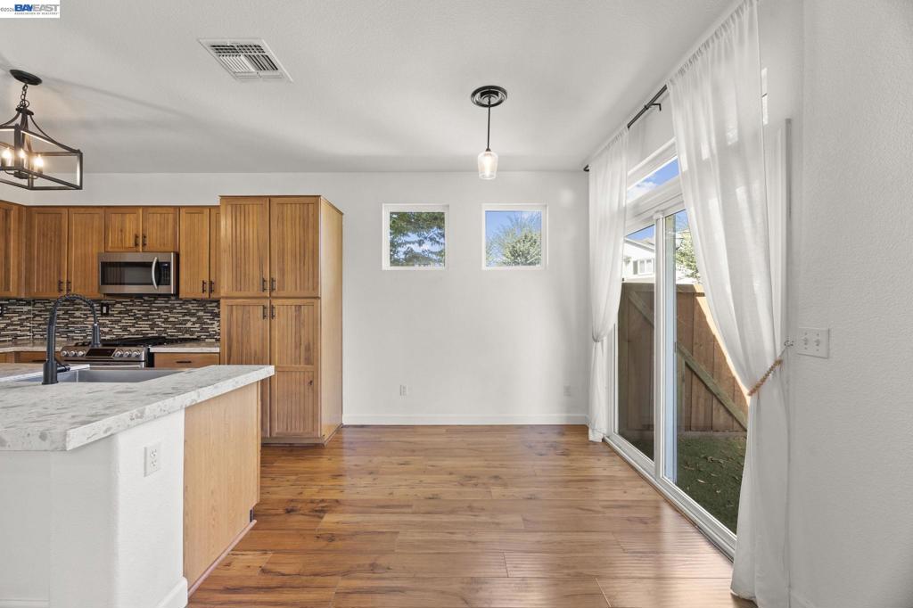 10648 Tank House Dr Property Photo 17