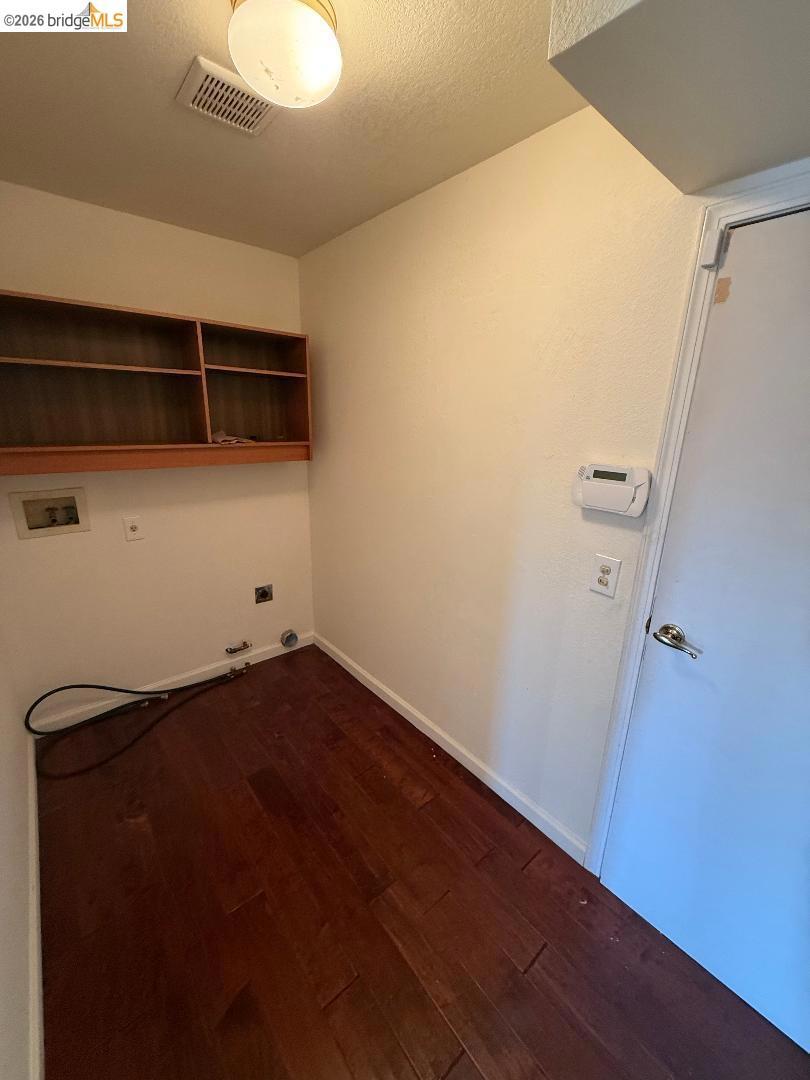 2824 Terrace View Ave Property Photo 3