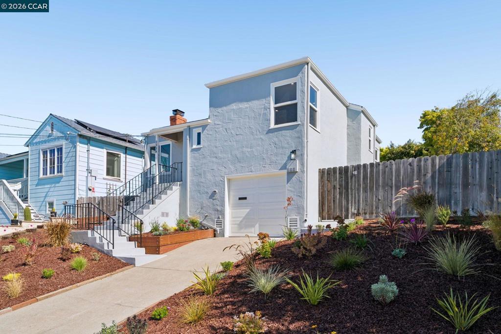 2338 Mono Ave Property Photo 6