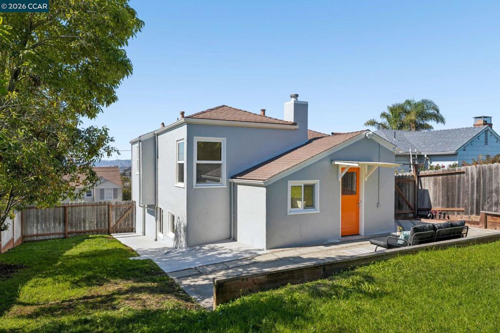 2338 Mono Ave Property Photo 53