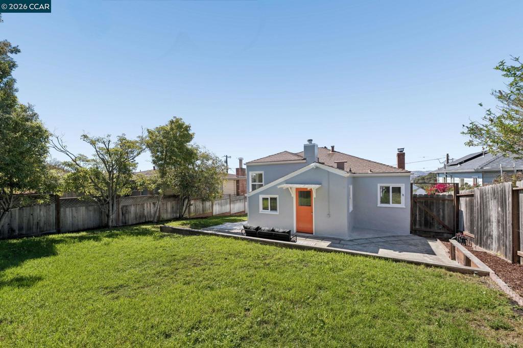 2338 Mono Ave Property Photo 57