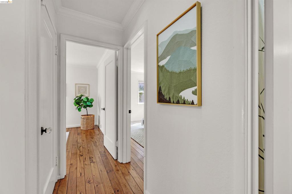 4326 Arden Pl Property Photo 6