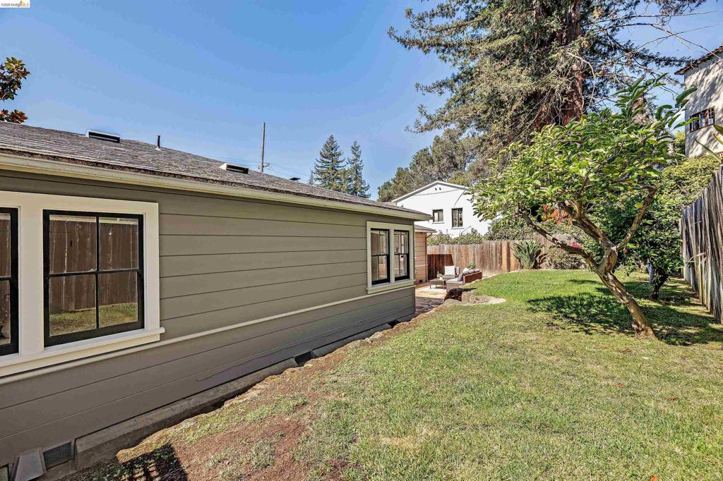 4326 Arden Pl Property Photo 20